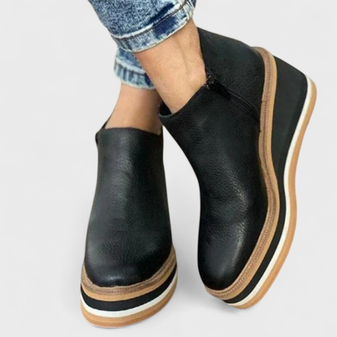 Shoe Solvina