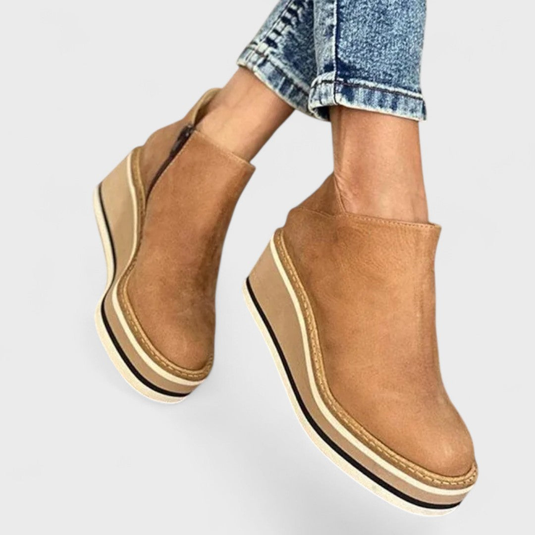Shoe Solvina